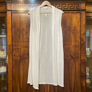 Saint Tropez West Sleeveless Duster Vest Open Front White Boho Viscose Size M